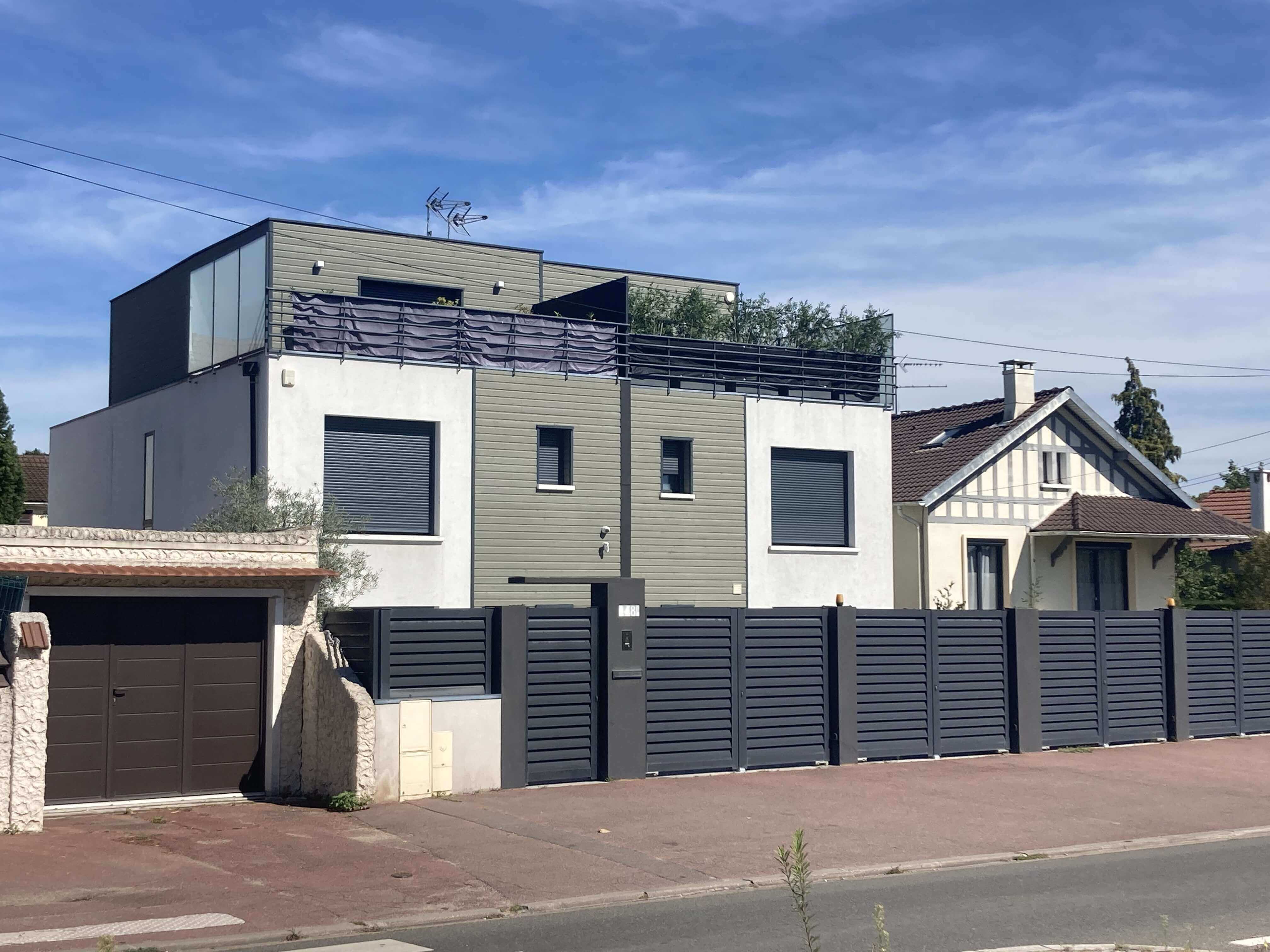 Construction de 2 maisons modernes mitoyennes